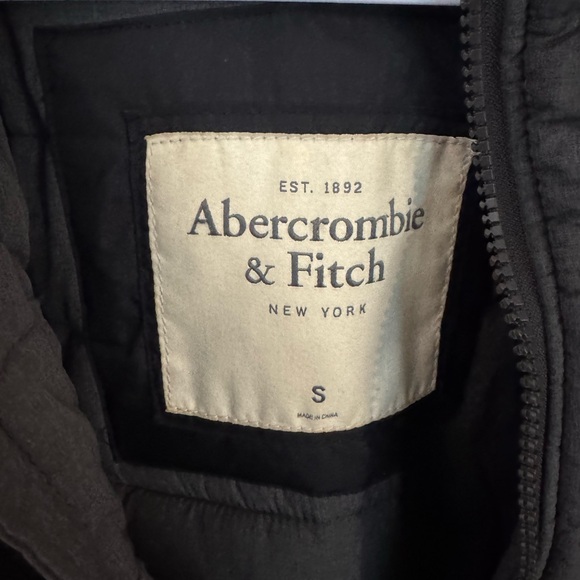 Abercrombie & Fitch Black Quilted Jacket - Picture 3 of 8